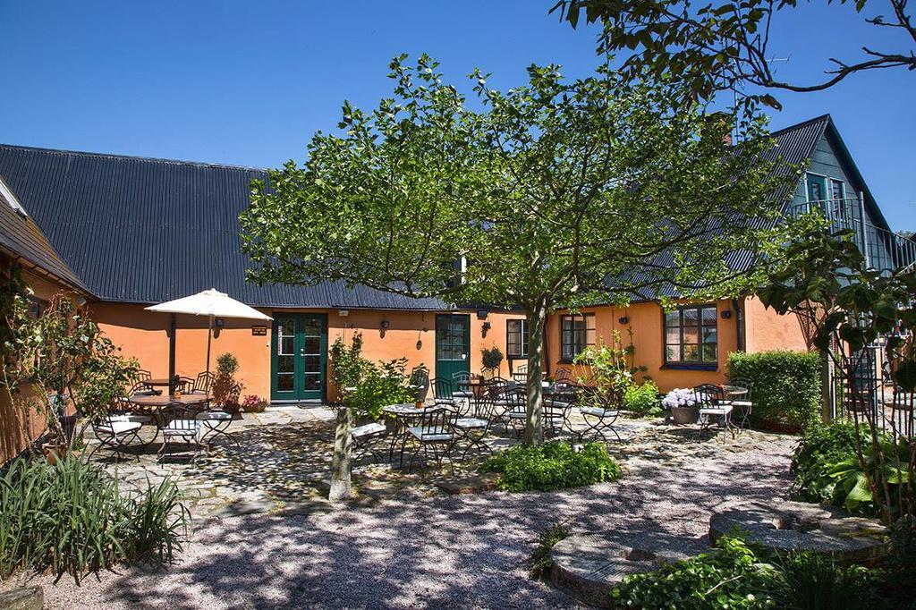 Karnelund Krog & Rum Simrishamn Exterior foto